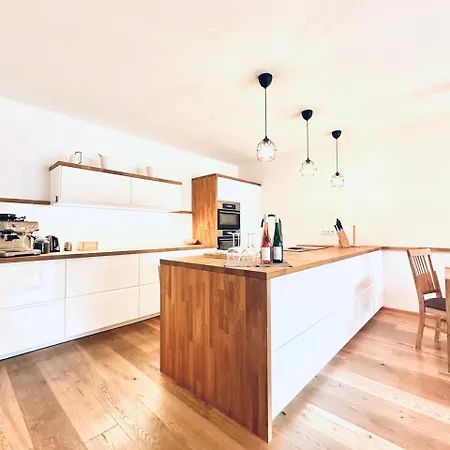 Frida By Da Alois * غوربمينغ